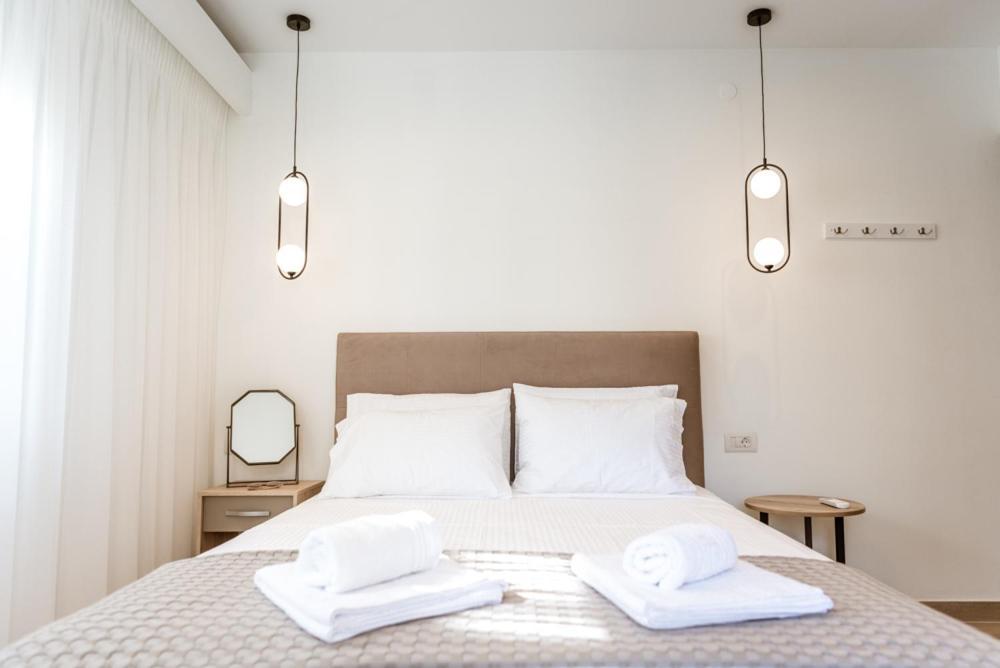 Amelia Luxury Living Apartment Волос Екстериор снимка